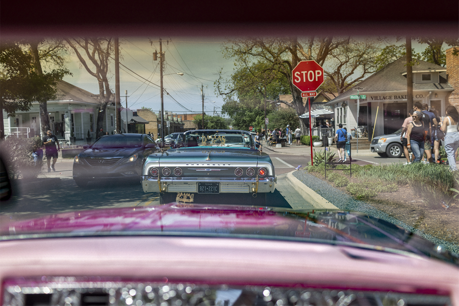 mata-sisters-lowriders-900x600.png