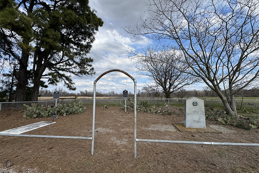 Gateway to Texas historical marker