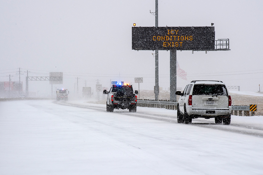 Icy conditions exist sign - Denton