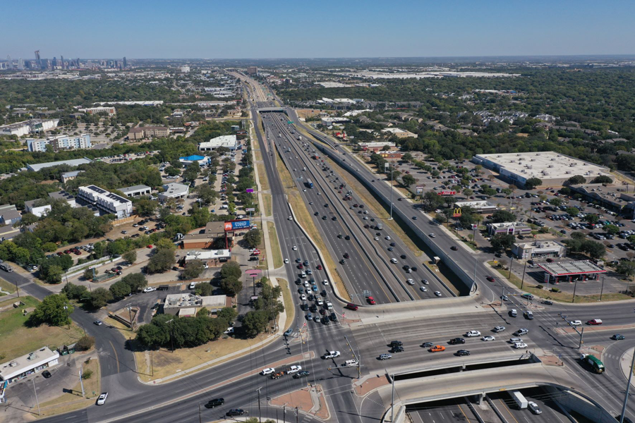 Northbound I-35 at William Cannon Drive, Oct. 2022
